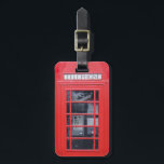 Etiqueta Para Maletas Teléfono rojo de Londres<br><div class="desc">londres, teléfono, caja, teléfono, "caja de teléfono", "caja de teléfono", rojo, tradicional, inglés, británico, británico, británico, inglés, "reino unido", "u.k", "u.k.", clásico, corona, real, fonebox, vintage, retro, "vieja escuela", urbano, ciudad, calle, cabina, cabina telefónica", cabina, histórica, historia, nostalgia, patrimonio, divertido, humor, humorístico, icono, icónico, "teléfono de pago", diversión, viajes, recuerdo,...</div>
