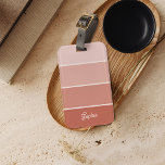 Etiqueta Para Maletas Terracota neutral | Bandas de Ombre con guión<br><div class="desc">Esta etiqueta de equipajes de moda muestra cuatro rayas en diferentes gradientes sombríos de terracota,  bronceado y beige neutro y tu nombre en tipografía de escritura para un aspecto boho y moderno.</div>