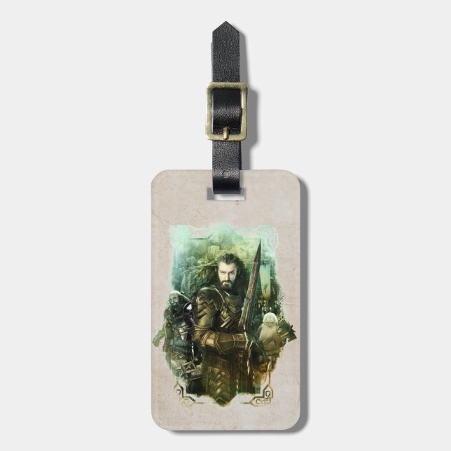 Etiqueta Para Maletas THORIN OAKENSHIELD™, Dwalin, & Balin Graphic (Frente Vertical)