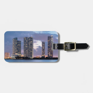 Etiqueta Para Maletas Torres de condominio frente al mar en Miami