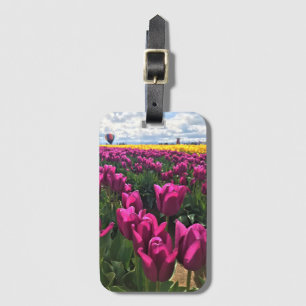 Etiqueta Para Maletas Tulipanes morados en un campo con globo de aire ca