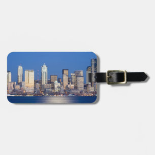 Etiqueta Para Maletas WA, Seattle, horizonte de Seattle y bahía de Ellio