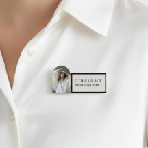 Foto de editorial con logotipo negro del fotógrafo
