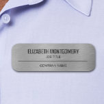 Etiqueta Para Nombres Funcionario profesional corporativo Faux Silver<br><div class="desc">Crea una etiqueta de nombre personalizada para ti y los empleados en cualquier ocasión. Disponible con soporte magnético o de pin,  este diseño presenta un fondo de Relieve metalizado metálico falso y su nombre,  cargo y nombre de la empresa o cualquier información que desee incluir. También disponible en oro.</div>