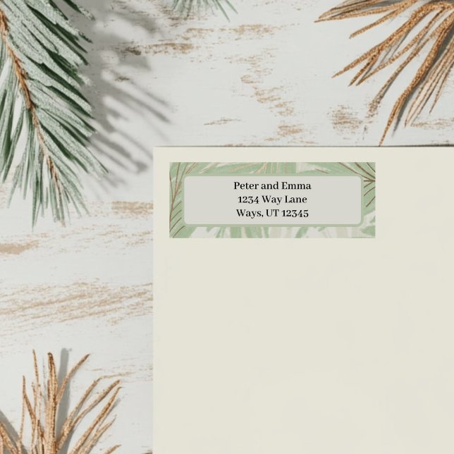 Etiqueta Pastel Green Tropical Palm Tree Holiday (Green Palm Tree Return Address Label )