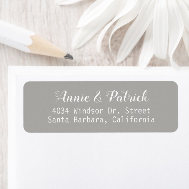 Etiqueta personalizado novio nombre boda dirección de retor (In situ)