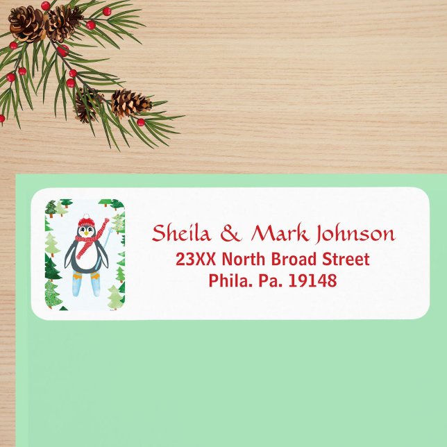 Etiqueta Pingüino caprichoso esquiando arte navideño (Penguin Skiing on Mountain Christmas Trees Label)