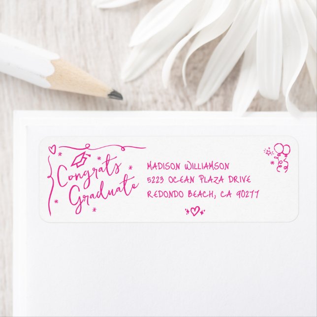 Etiqueta Pink Hand Drawn Doodle Graduation White Address (In situ)