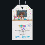 Etiqueta por cumpleaños de Mad Science/Gracias<br><div class="desc">Sorprende a tus invitados con esta colorida fiesta de cumpleaños de ciencia, etiqueta de agradecimiento/favor con dos científicos experimentando, un colorido agradecimiento y un colorido punto por el fondo. Simplemente agregue su nota de agradecimiento y el nombre del niño en esta plantilla fácil de usar para convertirla en una tarjeta...</div>