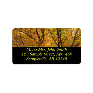 Etiqueta Ramas de hojas amarillas brillan otoño coloridas