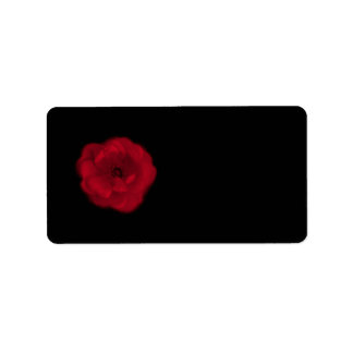 Etiqueta Rosa Roja. Fondo negro.