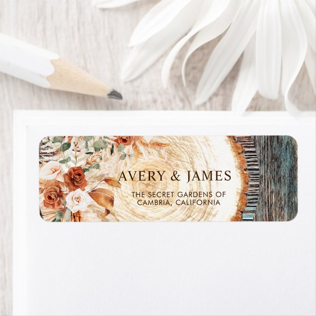 Etiqueta Rustic Wood Slice Pampas Floral Wedding Address (Subido por el creador)