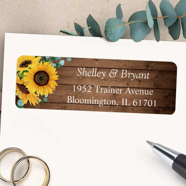 Etiqueta Rústico País Girasol Eucalyptus Dirección de Retor (Charming country vibes with our Rustic Sunflower Eucalyptus Return Address Label.)