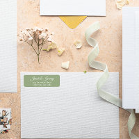 Sage Green Stylised Names Boda Dirección de devolu
