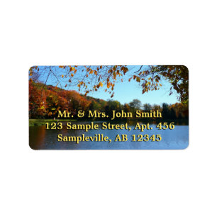 Etiqueta Siete manantiales caen árboles y estanques