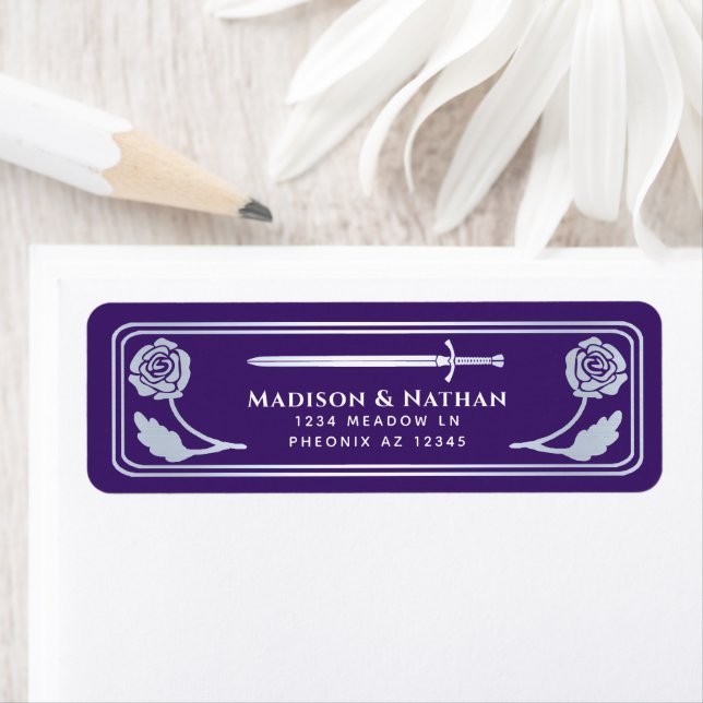 Etiqueta Silver Purple Medieval Fantasy Sword Wedding Label (In situ)