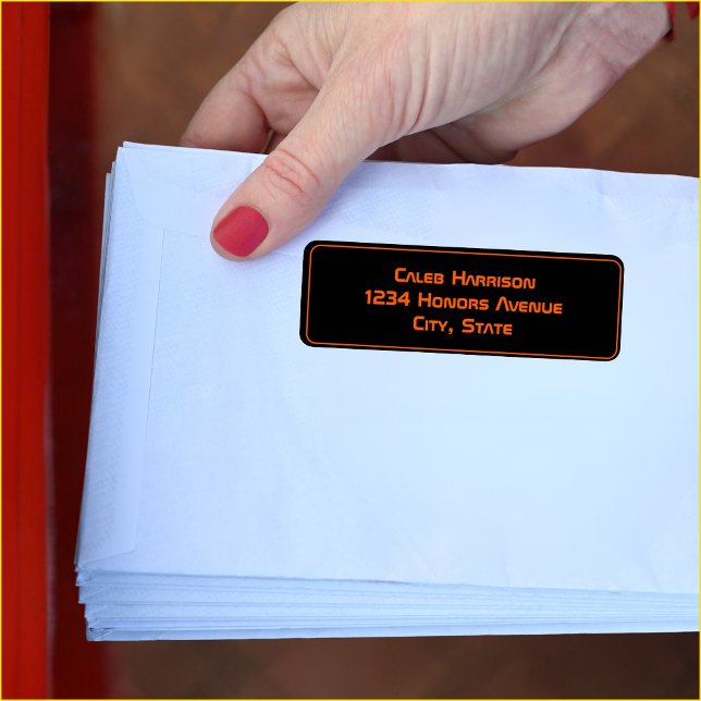 Etiqueta Sleek Black Modern Tech Graduation (Subido por el creador)