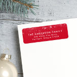 Etiqueta Snowdrift Red Holiday Return Address<br><div class="desc">Add a festive touch to your holiday envelopes with our wintry-themed return address labels! The labels display your name and address in white modern lettering with white snow flurries on a red background. The snowflake return address labels are perfect to use for Christmas cards, holiday party invites, and everyday correspondence....</div>