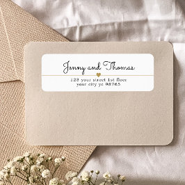 Etiqueta Sobre de boda con línea de corazón blanco y dorado