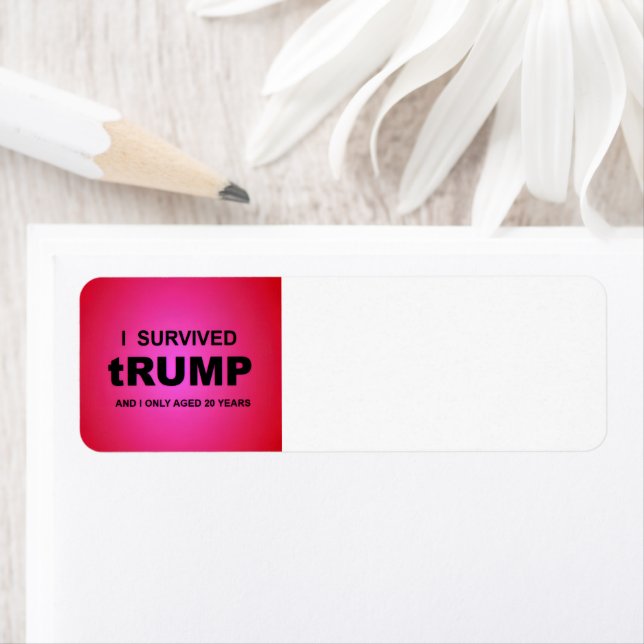 Etiqueta Sobreviví a tRUMP (In situ)