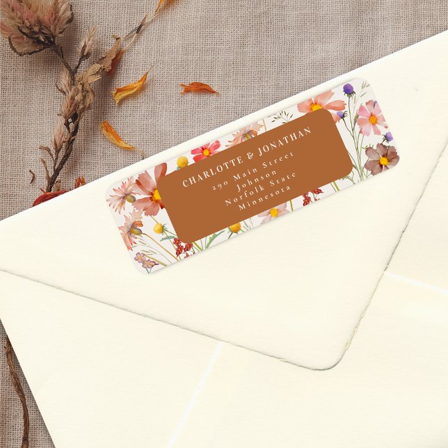 Etiqueta Terracotta Boho Fall Boda Floral (Boho rustic fall floral wedding return address label elegant terracotta burnt orange wildflowers)