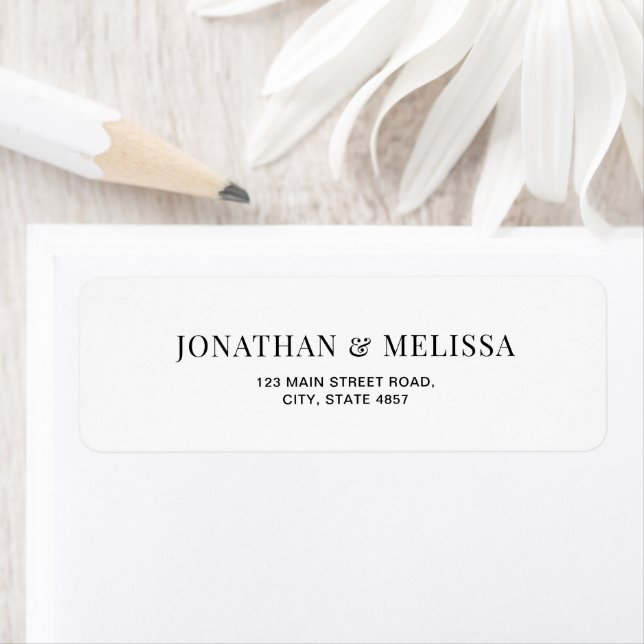 Etiqueta Timeless Classic Black Typography Wedding Address (In situ)