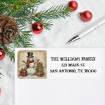 Etiqueta Vintage Christmas Snowman Return Address<br><div class="desc">Este cálido y acogedor Navidad,  decorado con un diseño vintage de muñecos de nieve,  regresa a los pegatinas. Perfecto para el correo de vacaciones.</div>