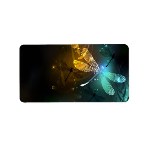 Etiqueta Vuelo de libélula luminosa verde