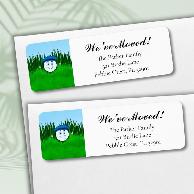 Etiqueta We've Moved Funny Golf Ball in Rough Personalized (Subido por el creador)