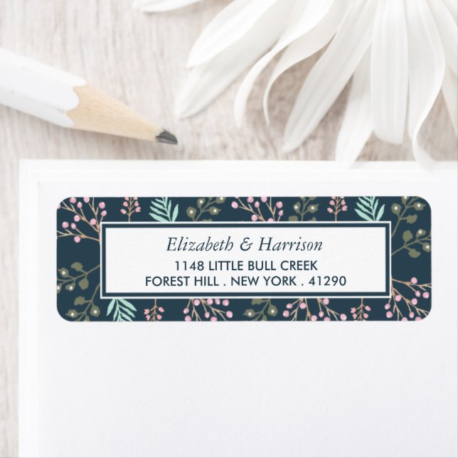 Etiqueta Whimsical Botanical Berry Boda (In situ)