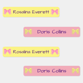 Etiquetas Chicas de arcos amarillos y rosados califican a lo