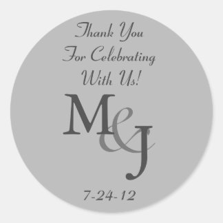 Etiquetas de regalo de la boda monogramada gris a