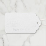 Etiquetas de regalo del Relieve metalizado Chanuka<br><div class="desc">Chanukah se merece algo más,  ¡algo especial! Este diseño presenta una bonita,  simplista,  estética minimalista con un toque moderno y un estilo delicado. Celebra Chanukah con decoración coordinada y accesorios de regalo. ¡Haz de este año un Chanukah para recordar!</div>