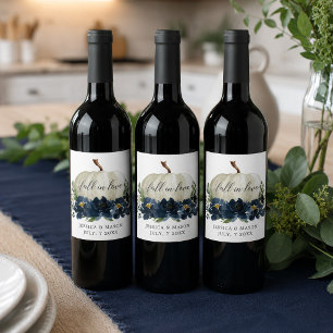 Etiquetas de vino de calabaza blanca floral azul m