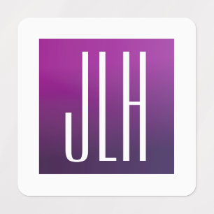 Etiquetas Iniciales moradas y blancas u otro texto