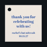 Etiquetas Para Recuerdos Audaz Personalizado de Marfil Azul Cute Bat Mitzva<br><div class="desc">Tipografía Negra Personalizado Azul Marfil Cute Bat Mitzvah Gracias Etiquetas Favoritas</div>