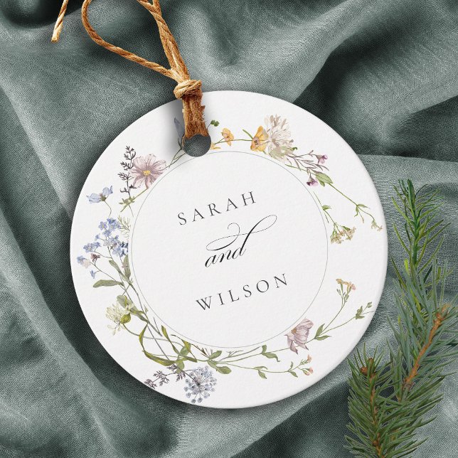 Etiquetas Para Recuerdos Boda de guirnalda floral de pradera amarilla suave (Subido por el creador)