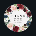 Etiquetas Para Recuerdos Corona floral de acuarela burgundy y azul Gracias<br><div class="desc">Envía amor y agradecimiento con esta etiqueta de agradecimiento floral personalizable. Cuenta con ilustraciones de acuarela de guirnalda floral de color burgundy, rubor y azul con acentos de follaje. Esta etiqueta de agradecimiento de acuarela es perfecta para bodas de otoño y boho, baby showers, bridal showers y mucho más. Están...</div>