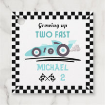 Crecer dos coches de carrera rápida Blue Boy segun