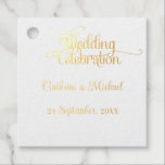 Etiquetas Para Recuerdos Elegante Minimalismo Floral Dorado Atemporal<br><div class="desc">Presentamos una elegante y atemporal colección de bodas que presenta una sofisticada combinación de marrones ricos y suaves acentos florales dorados. Este diseño captura una estética refinada e inspirada en la naturaleza, con delicadas hojas y ramas en tonos dorados suaves, lo que añade un toque de lujo. El fondo cálido...</div>