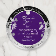 Elegante producto con efecto floral morado y plate