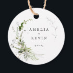 Etiquetas Para Recuerdos Elegante Verdor Personalizado Nombres Fecha<br><div class="desc">Completamente personalizable,  este diseño presenta un elegante verdor que enmarca tus detalles. Perfecto para cualquier evento hermoso. Esto es parte de mi colección llamada "Tierra Verde". Gracias por tu apoyo e interés en mi(s) diseño(s),  y asegúrate de visitar mi tienda para ver más de mis diseños.</div>
