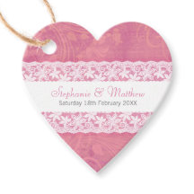 encaje blanco boda sobre rosa salmón