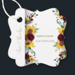 Etiquetas Para Recuerdos Encantador otoño Rosas de Borgoña Boda de girasole<br><div class="desc">¡CUALQUIER EVENTO! Diseño único de tarjeta romántica con rosas burdeos de color agua, hojas, girasoles, follaje eucalipto, caligrafía moderna de "amor y gracias" de oro falso, sobre un fondo blanco único. Utilice la herramienta Personalize para agregar su información. Para encontrar artículos a juego, por favor, visita mi colección de girasoles...</div>