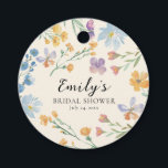 Etiquetas Para Recuerdos Rustic Wildflower Watercolor Bridal Shower<br><div class="desc">This sophisticated wildflower bridal shower tag features a gentle watercolour design with delicate pastel blooms creating a fresh and romantic look. Personalise it with the bride’s name and event date for sealing invitations, embellishing favours or adding a charming touch to bridal shower decor. Ideal for garden, spring or rustic-themed events,...</div>
