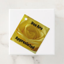 Te Agradece La Rosa Amarilla Ligera.