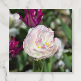 Etiquetas Para Recuerdos Tulipanes rosa brillante en un día soleado