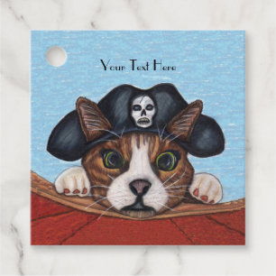 Etiquetas Para Recuerdos Un gato lindo en el bote rojo del Gorra pirata neg