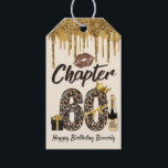 Etiquetas Para Regalos Capítulo 60 Leopard Print 70th Birthday Queen Gold<br><div class="desc">Capítulo 60 Leopard Print Birthday Queen Relieve metalizado dorado y diseño de goteo Purpurina Sassy a 60! con este 60 cumpleaños Diseño con capítulo 70 centrado con Leopard Print Número 60. Texto "Chapter 60" con labios de besos de lápiz labial marrón. La caja de regalo de color negro y oro,...</div>