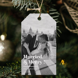 Etiquetas Para Regalos Casados y Alegres Boda Elegante en Blanco y Negr